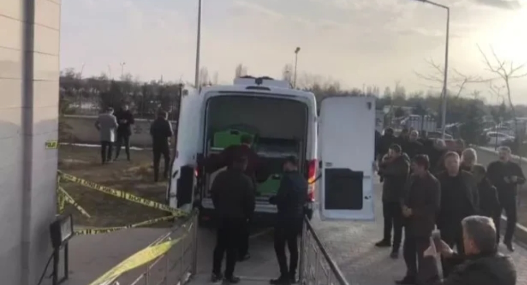 Van’da 15 yaşındaki çocuk kendisini vurdu!