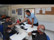 İPEKYOLU ZABITA EKİPLERİ BULDUKLARI PARAYI SAHİBİNE TESLİM ETTİ