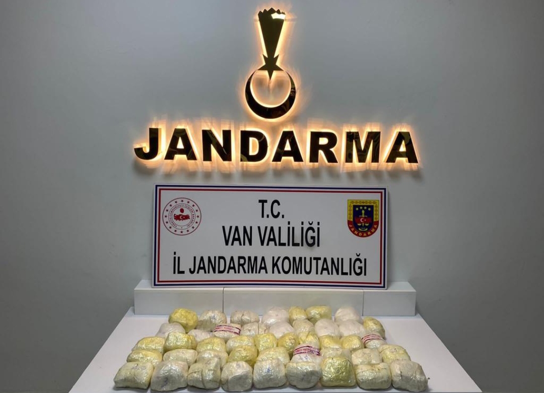 Van’ın Başkale ilçe Kırsalında Uyuşturucu Madde Bulundu