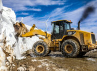 VAN’DA ZORLU KARLA MÜCADELE MESAİSİ