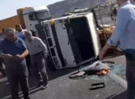 Van’da kamyonet ile kamyon çarpıştı: 1 yaralı