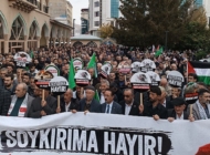 Van’da İsrail’in Gazze’deki hastaneye saldırısı protesto edildi