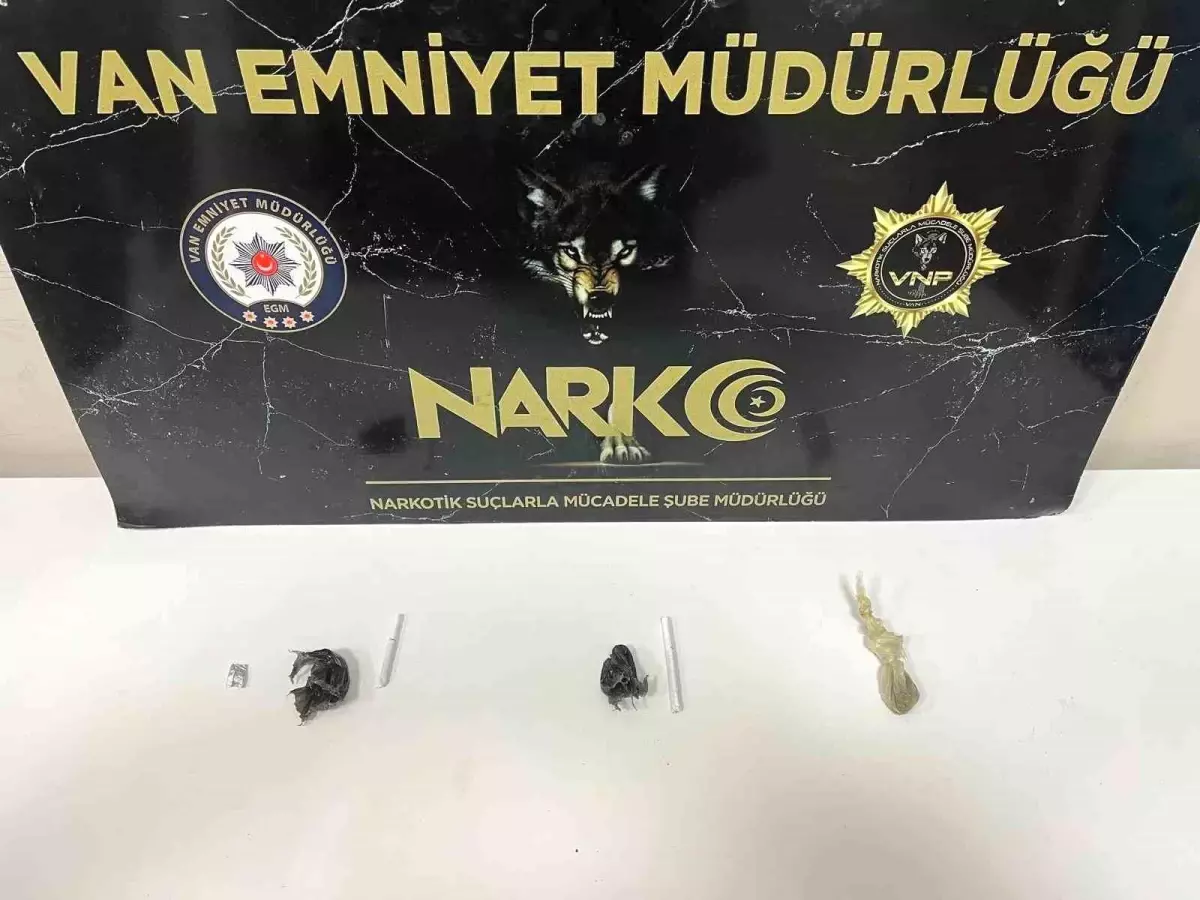 Van’da Uyuşturucu Operasyonu: 40 Gözaltı