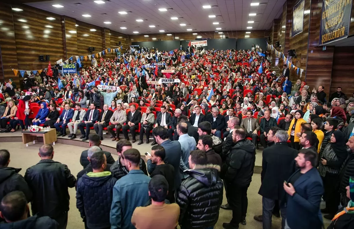 Van’da AK Parti İl Kadın Kolları 7. Olağan Kongresi yapıldı