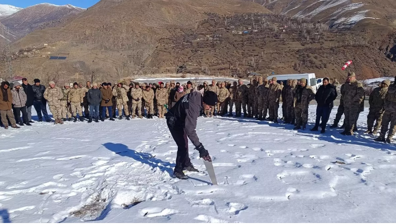 Çığda Arama Kurtarma Eğitimi