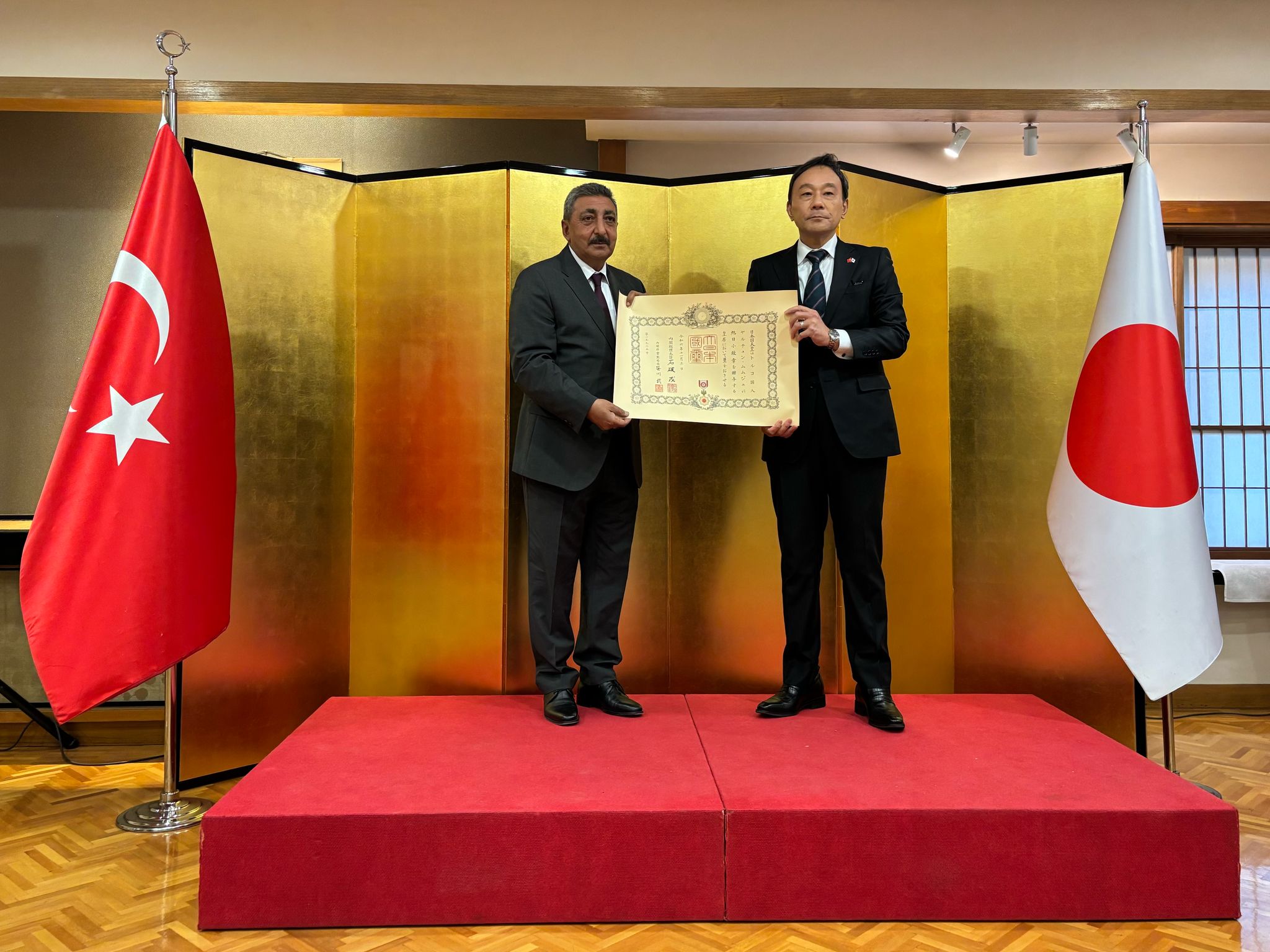 Vanlı AFAD Müdürüne Japonya’dan Büyük Onur