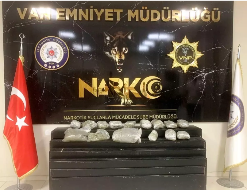 Van’da 10 kilo skunk ele geçirildi