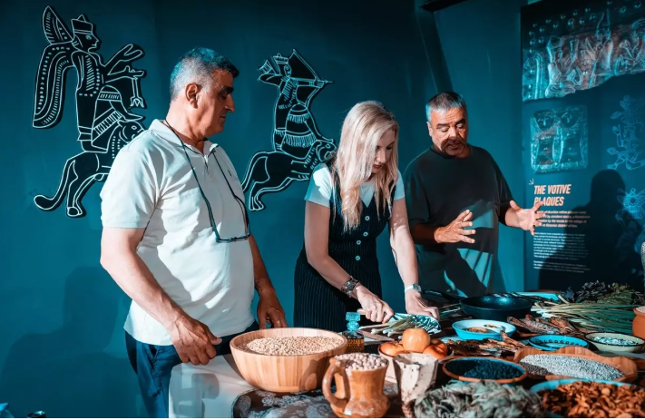 Van Kültür Yolu Festivali Sanatla Renklendi