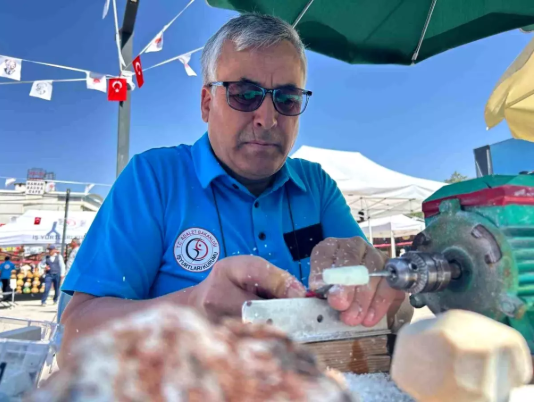 Van’da İşyurtları Ürün ve El Sanatları Fuarı