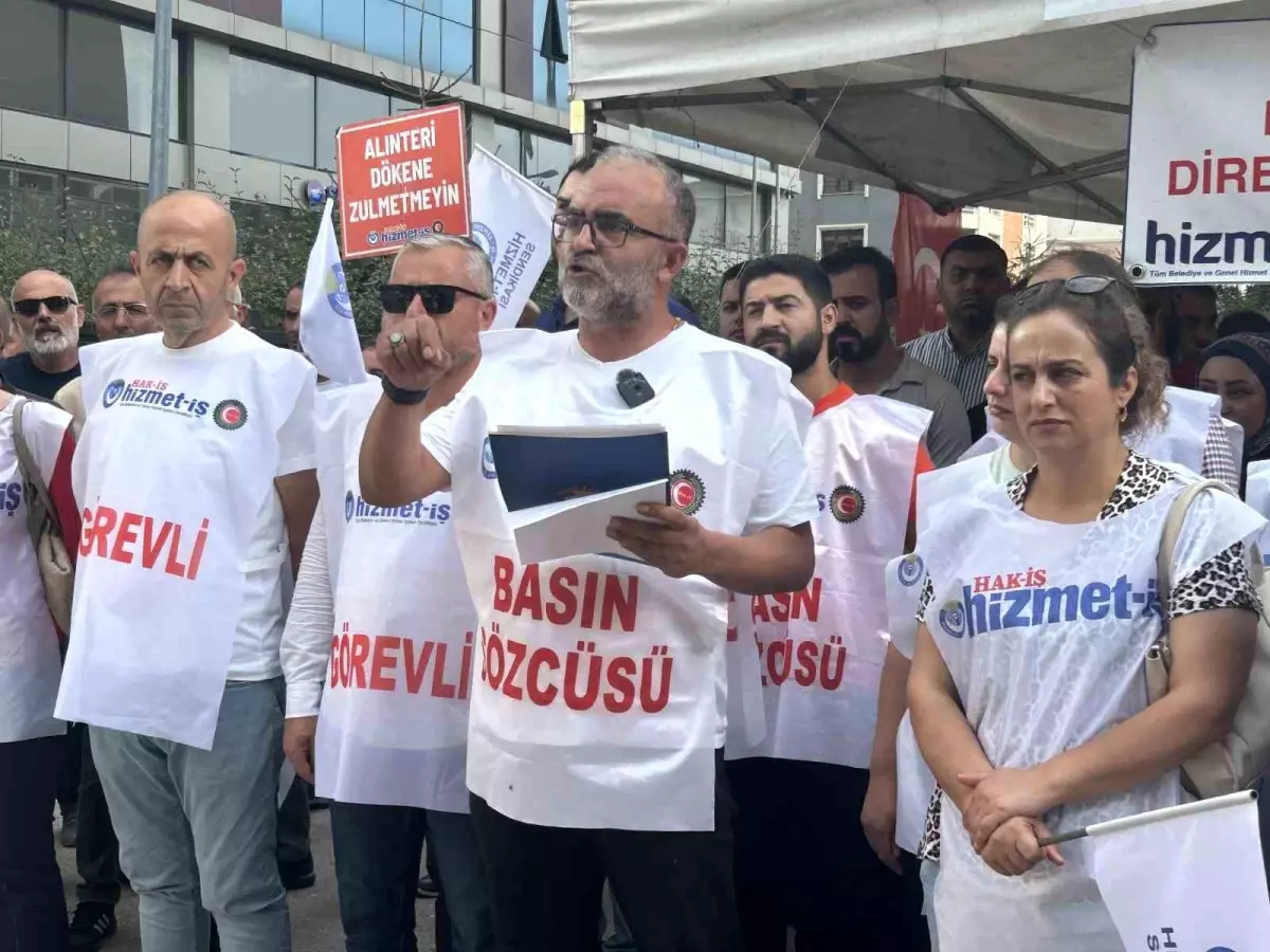Van’da İşten Çıkarmalara Tepki