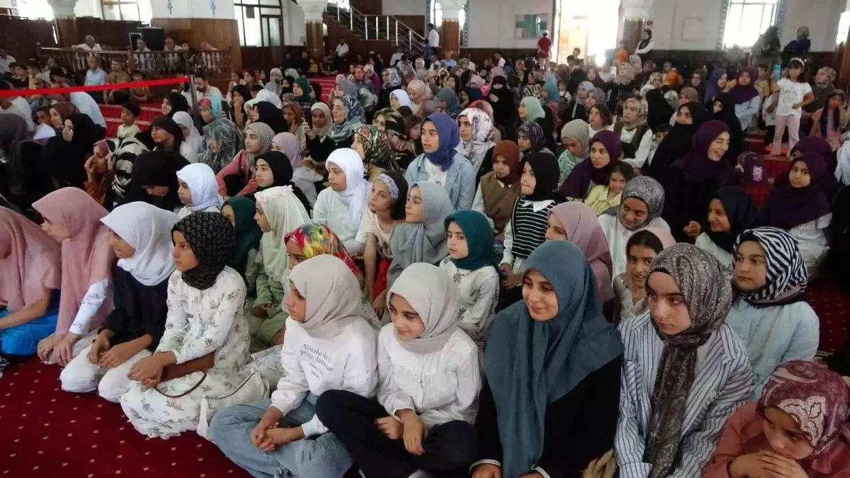 Van’da 45 Bin Öğrenci Kur’an Öğrendi