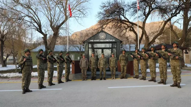Tokel, Van’da Hudut Birliklerini Denetledi