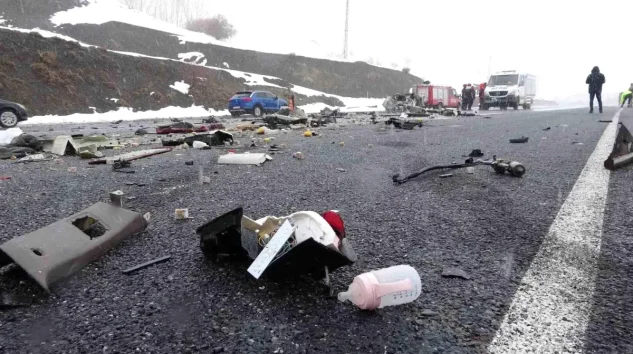 Feci Trafik Kazası: 6 Aylık Bebek Hayatını Kaybetti